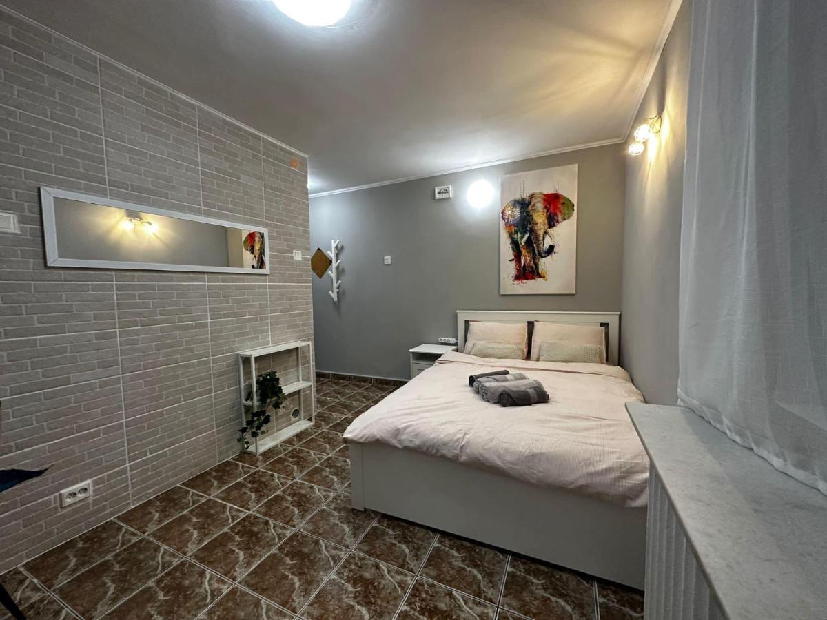 One Room Apartment Decebal Βουκουρέστι Εξωτερικό φωτογραφία